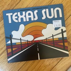 Texas Sun CD - Khruangbin & Leon Bridges.